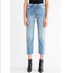 Levi's Wedgie Straight Button Fly Soft Grunge Sz 25 X 26 Blue Medium Wash Jeans